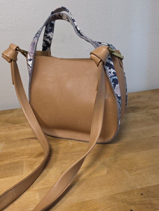 Madewell Handbags - Madewell The Sydney Crossbody Bag Snake Embossed Leather Handbag NWT MD183
